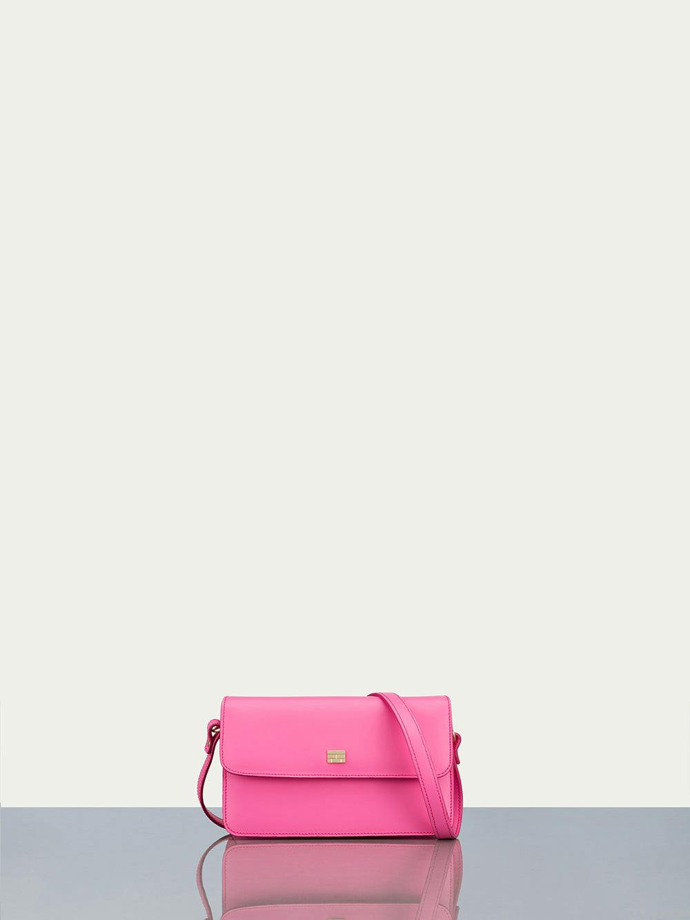 handbag front view